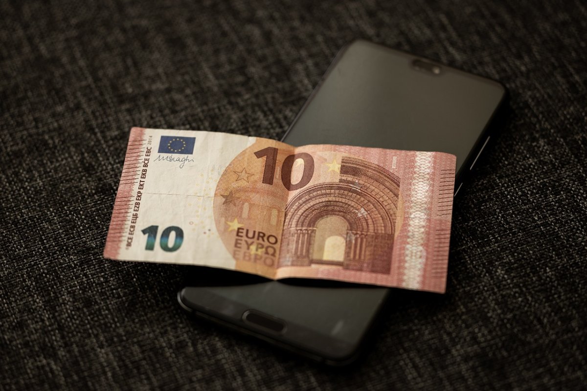 Salários Vão Subir Mais Lentamente