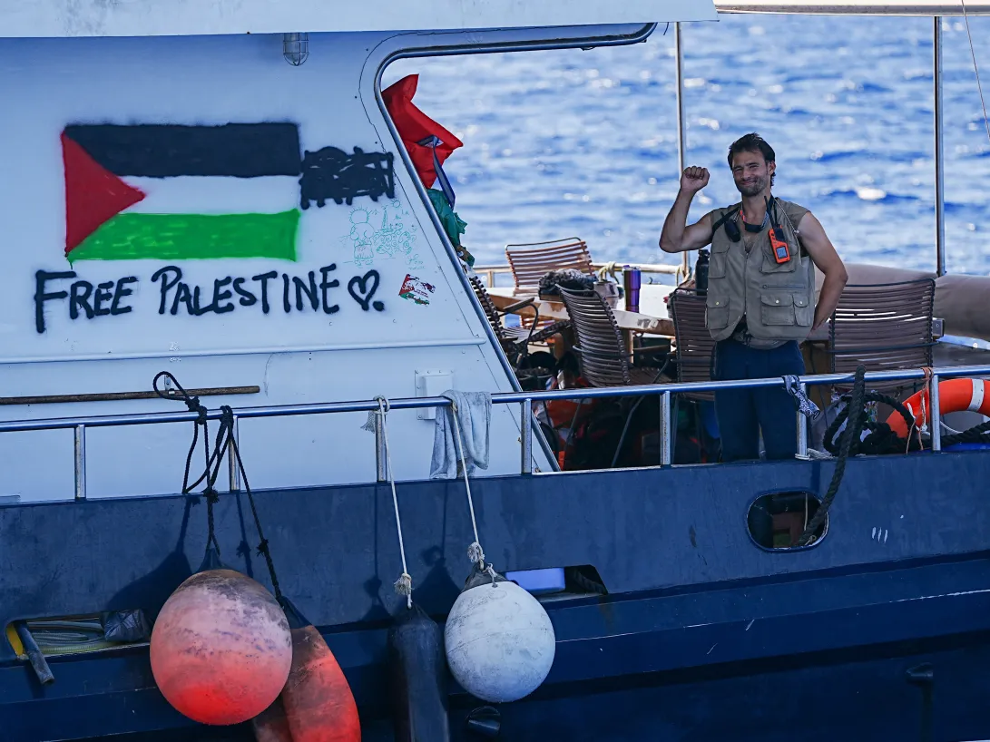 Ativistas Neerlandeses Libertados Por Israel