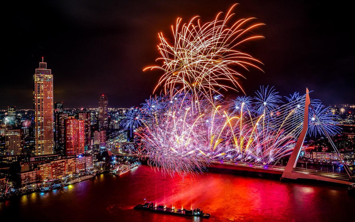 Afinal, Há Passagem De Ano Em Rotterdam