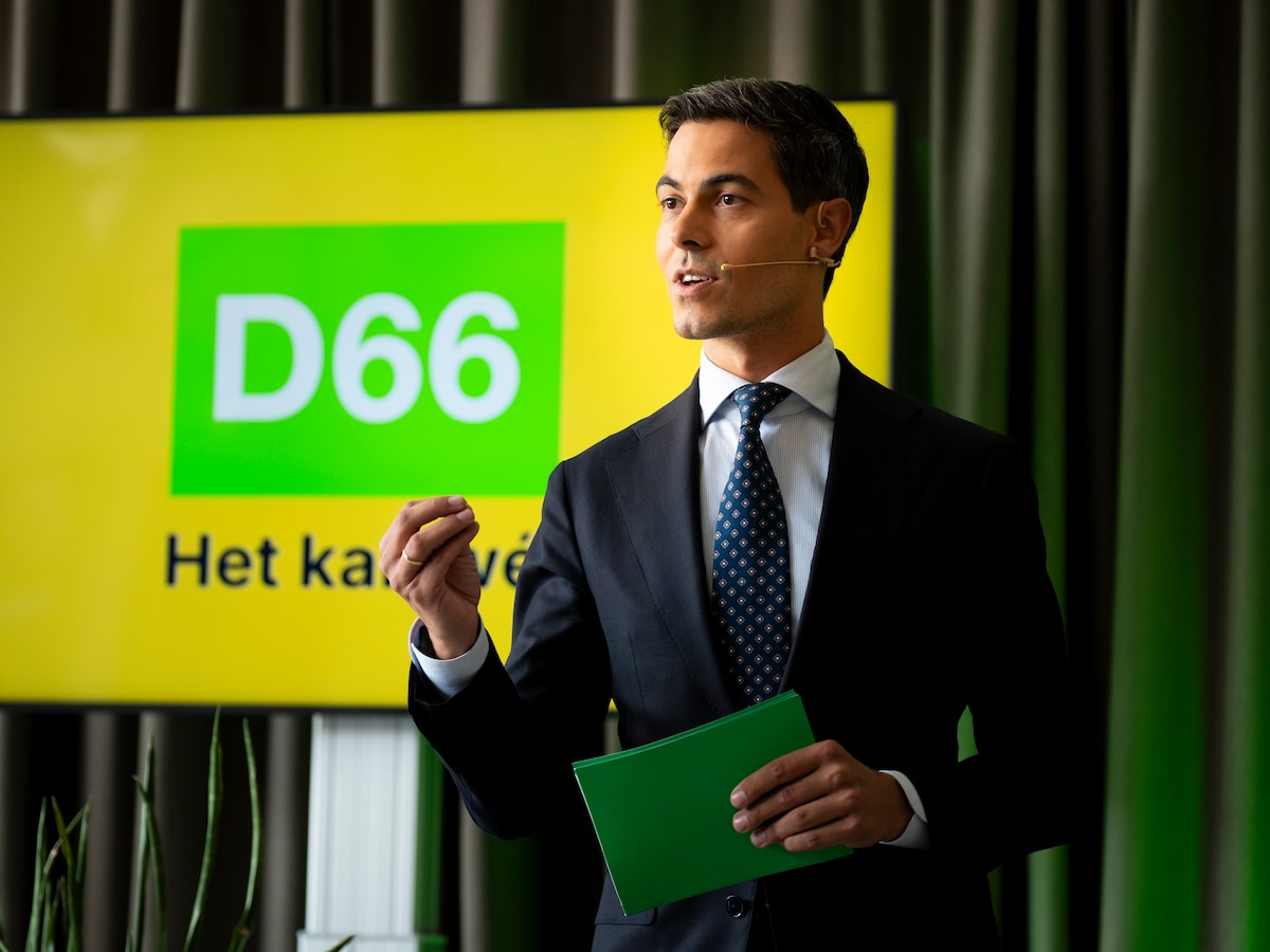 Primeiras Projeções Dão A Vitória Ao D66 Ao Centro