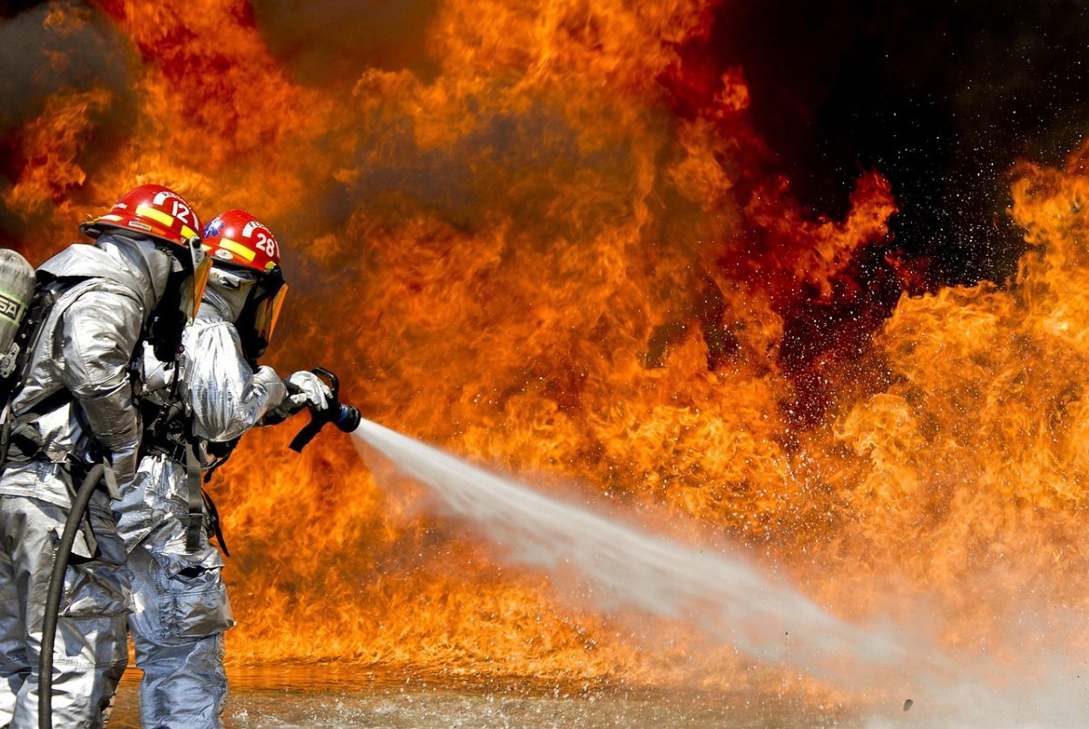 Vários Incêndios Florestais Podem Ser Da Responsabilidade Do Ministério Da Defesa