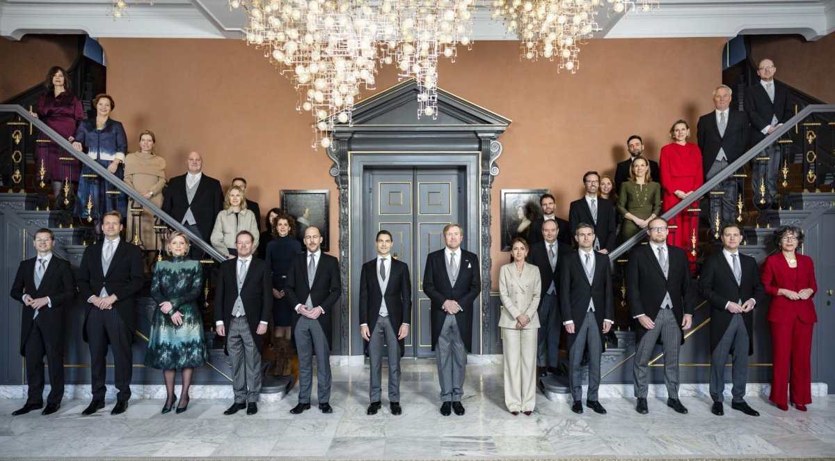 Governo Eleito Em Posse Das Suas Funções