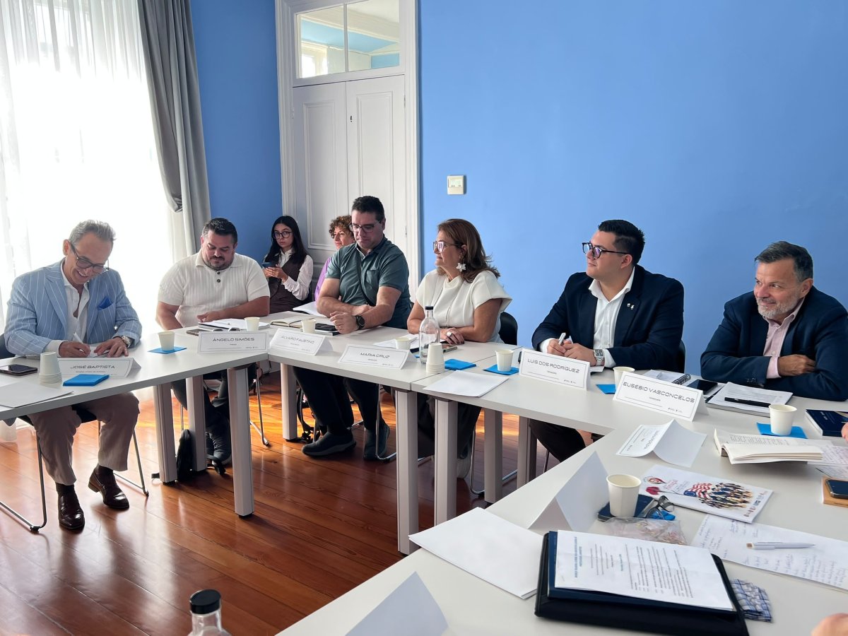 Comunidade Portuguesa Nos Países Baixos Fortalece Cooperação Internacional